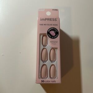 Almond Shape No Glue Nails